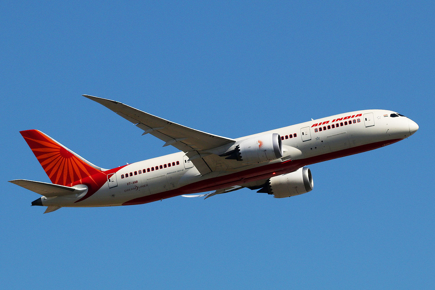 Run, Cutoff, Run Again: Air India Dreamliner Departs Heathrow After Start-Up Anomaly