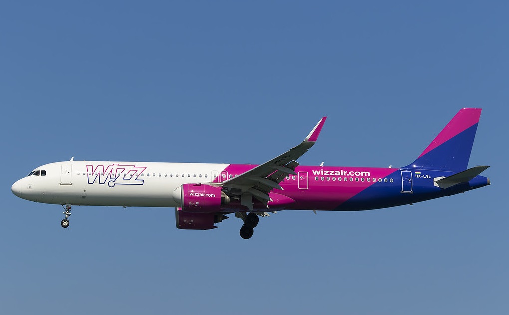 Fumes Force Quick Turnback: Wizz Air Jet Returns Minutes After Takeoff