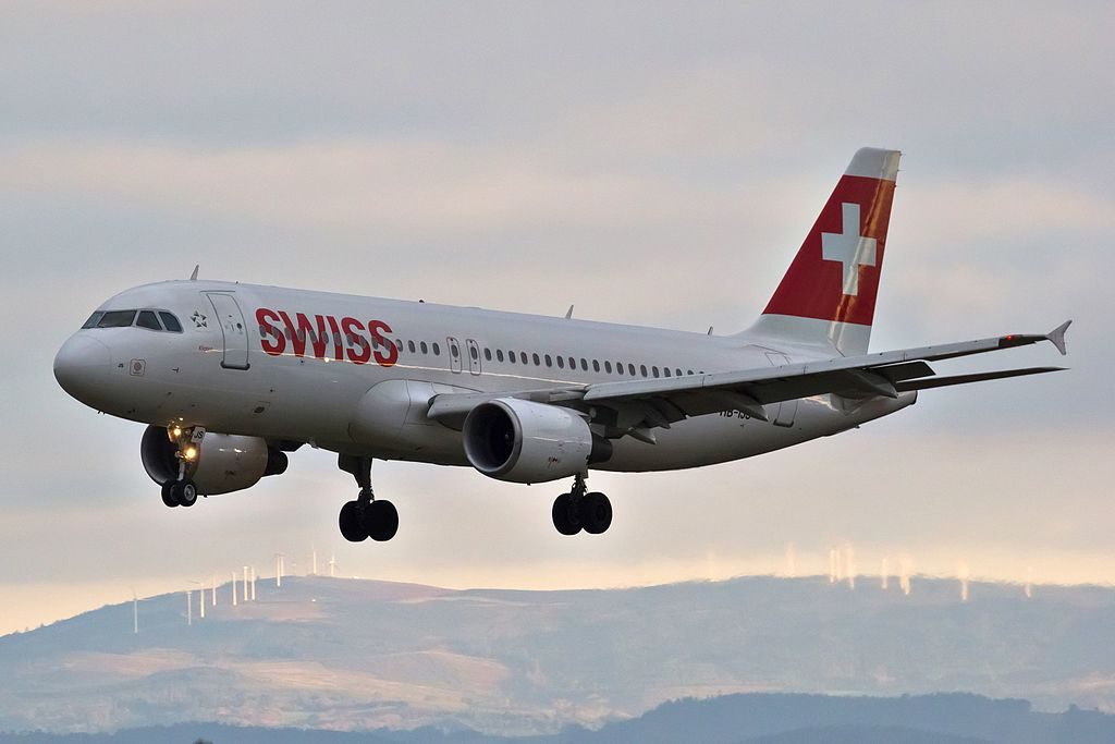 Fire Alert at 35,000 Feet: Swiss A320neo Diverts to Brussels in Mid-Air Scare