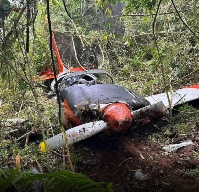 Two Pilots Killed After A Philippine Air Force (PAF) SF-260 Trainer Aircraft Crashed In Benguet – Philippines