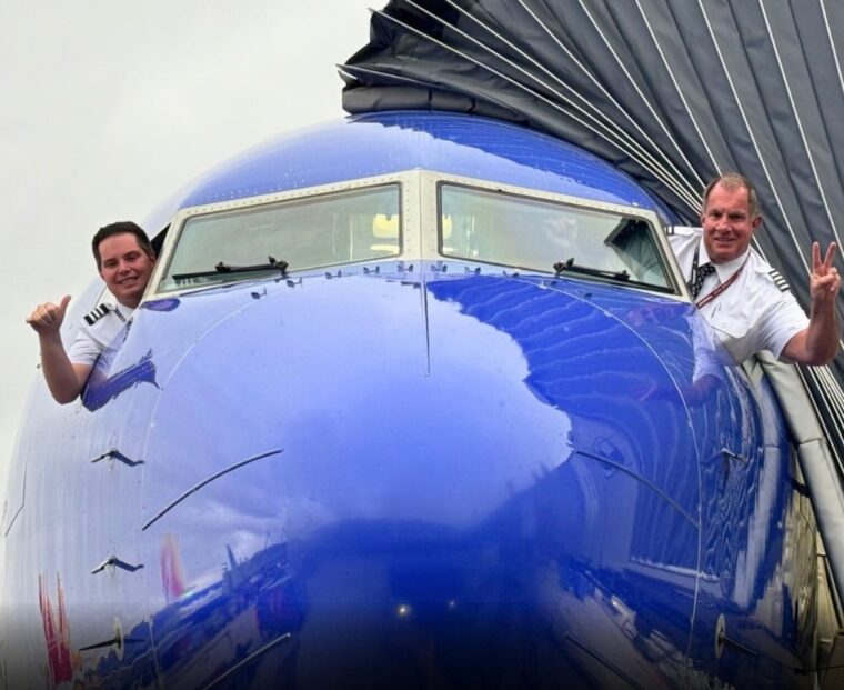 Southwest Airlines Captain Flies Retirement Flight With First Officer Son With A Deeply Personal Final Flight Into Denver