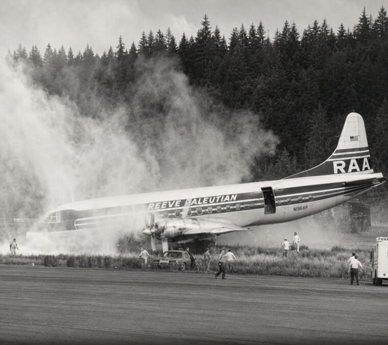 Today In 1983: A Propeller Slashed Through Fuselage & Vanished Into The Pacific – Yet A Crippled Airliner With Jammed Controls Somehow Landed Safely